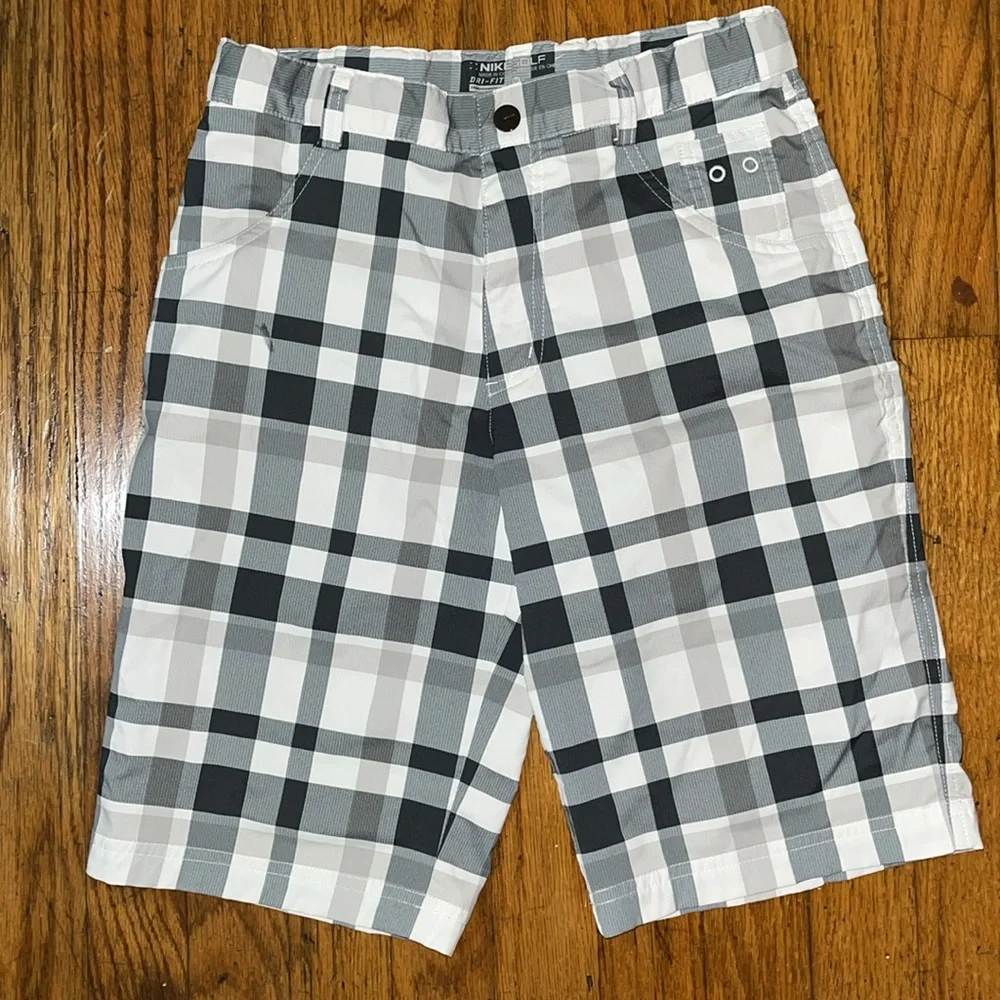 Nike Golf Dri Fit Black and White Flat Front Shorts Size Medium
